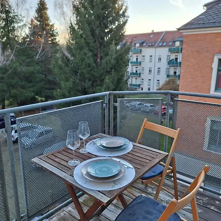 Schick Uebernachten Im Historischen Viertel Chemnitz Exterior foto